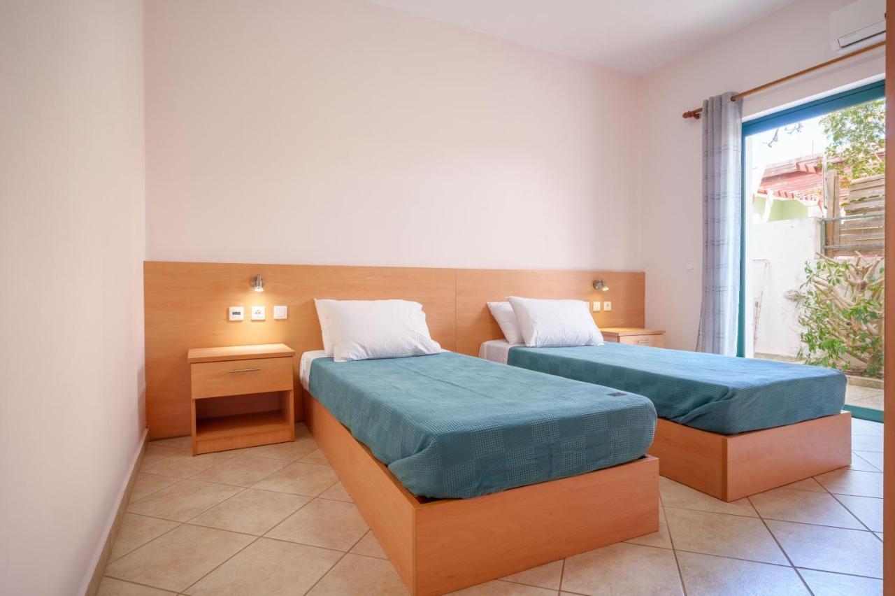 Niko'S Central Skala Apartments Kültér fotó